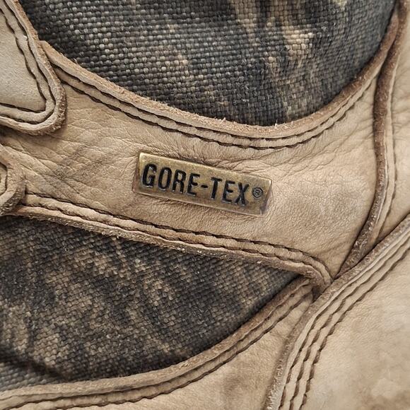 Danner Pronghorn 8\